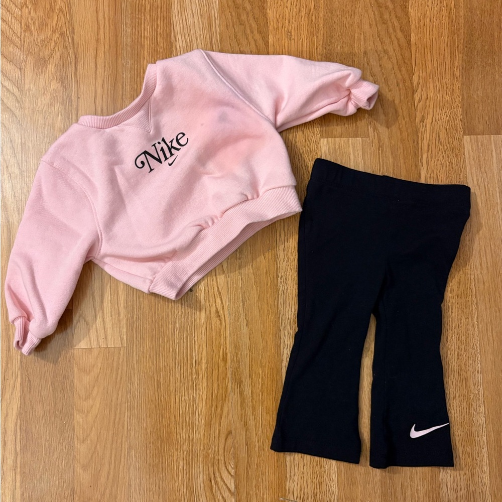 Nike Infant Set! - Picture 2 of 5
